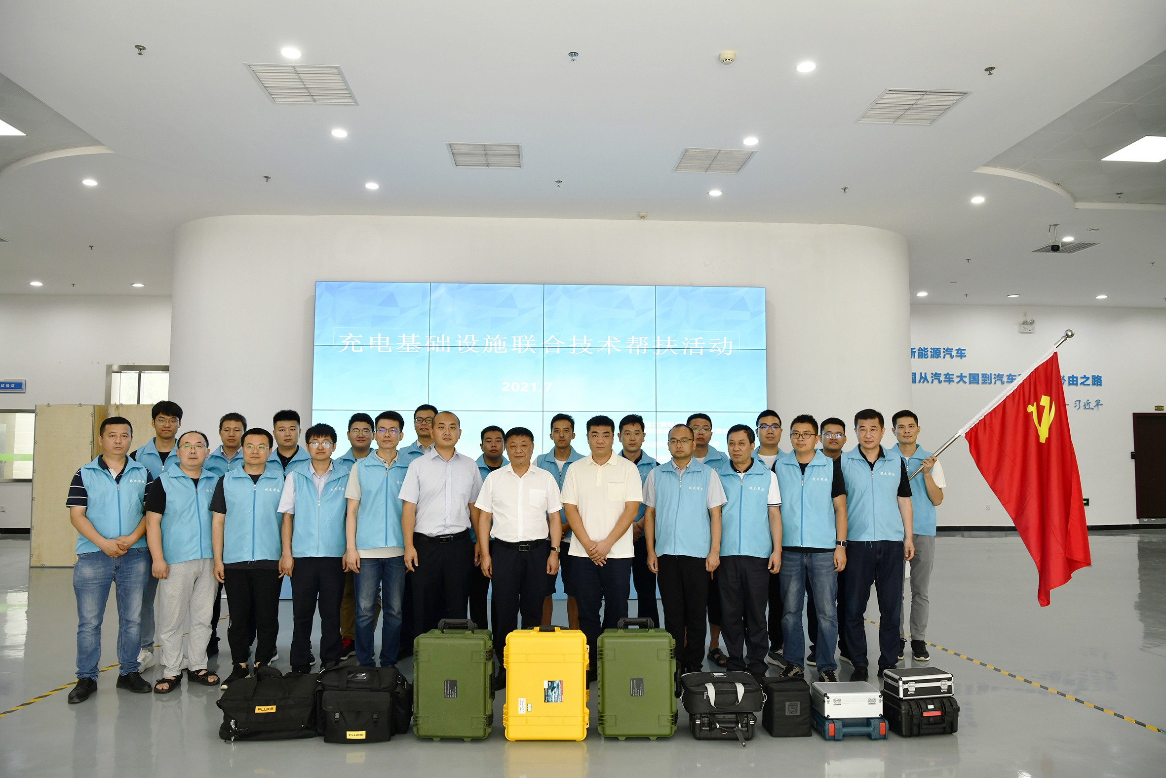 風(fēng)馳電“測”?；鶚栋踩?主動(dòng)作為援災后重建